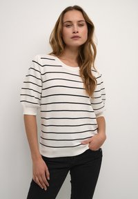 Пуловер с коротким рукавом