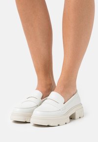 Полуботинки Полуботинки