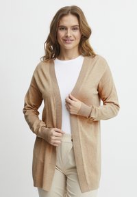 Длинный кардиган