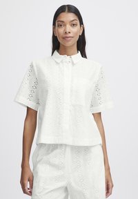 Фланелевая рубашка Фланелевая рубашка