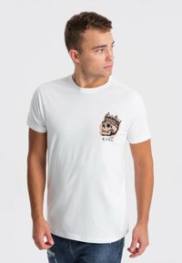 Футболка Футболка