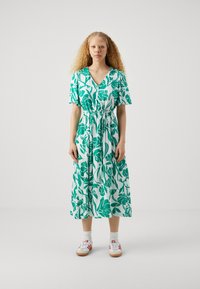 Блузка-платье