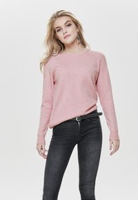 Пуловер Пуловер