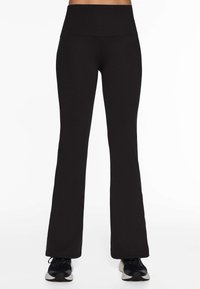 Спортивные штаны Спортивные штаны