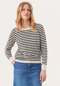 Пуловер в полоску Пуловер в полоску