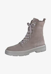 Ботинки на шнуровке