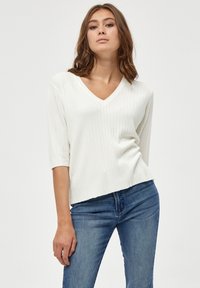 Майка с рукавом три четверти