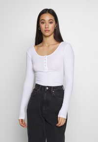 Лонгслив Лонгслив