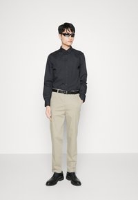 Рубашка Рубашка