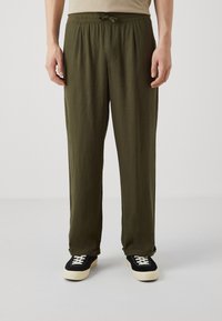 Льняные брюки Льняные брюки