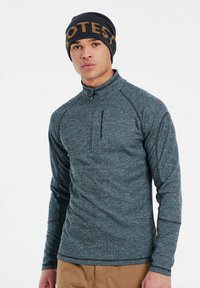 Флисовая кофта