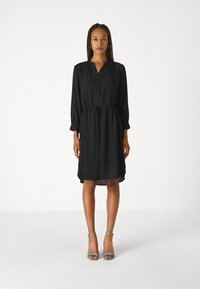 Блузка-платье Блузка-платье