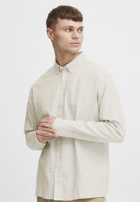 Рубашка Рубашка