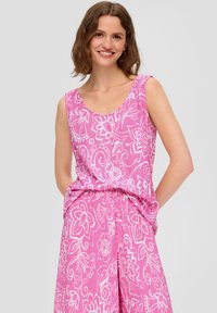 Длинный топ