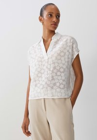 Блузка Блузка