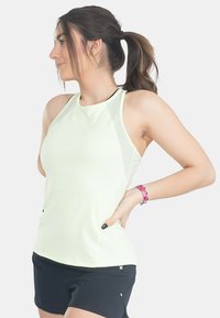 Майка-борцовка