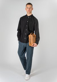 Кожаная сумка