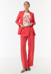 Брюки Брюки