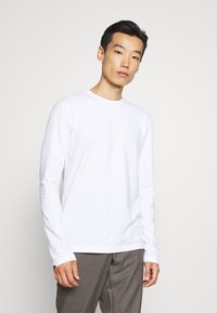 Лонгслив Лонгслив