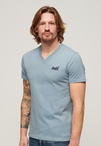 Футболка Футболка