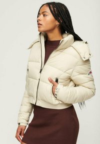 Зимняя куртка