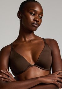 Бюстгальтер Бюстгальтер