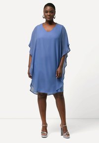 Коктейльное платье