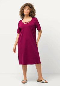 Летнее платье