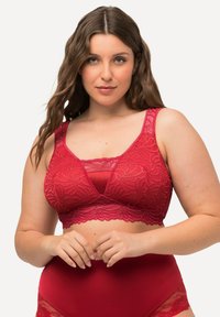 Бюстгальтер Бюстгальтер