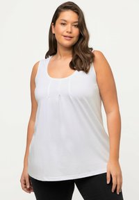 Длинный топ