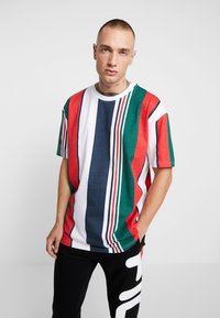 Футболка Футболка