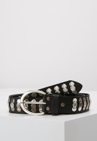 Ремень Ремень