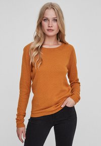 Пуловер Пуловер