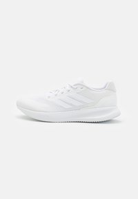 Беговые кроссовки