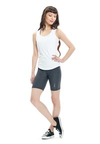 Спортивный топ