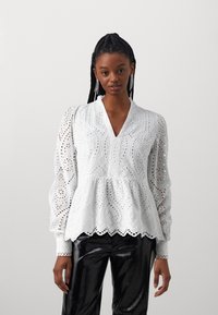 Кружевная блузка Кружевная блузка