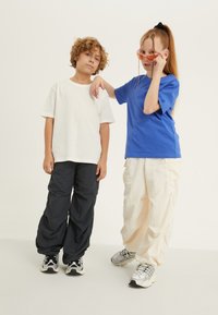 Футболка Футболка