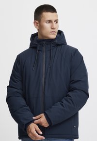 Зимняя куртка Зимняя куртка