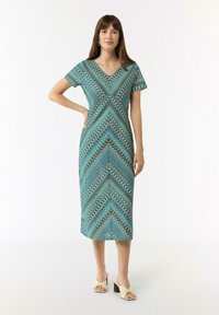 Летнее платье