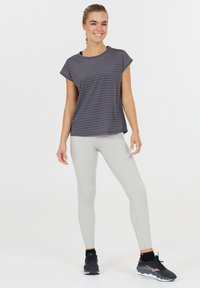 Спортивная майка