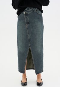 Джинсовая юбка Джинсовая юбка