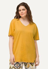 Длинная майка Длинная майка