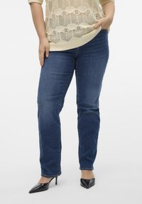 Джинсы Джинсы