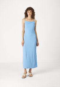 Летнее платье Летнее платье