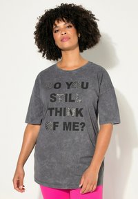 Длинная майка