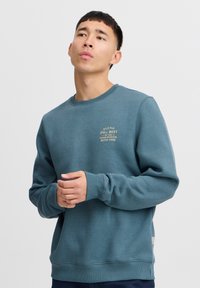 Толстовка Толстовка