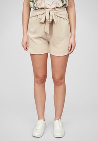 Шорты Шорты