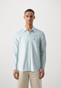 Рубашка Рубашка