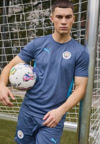 Спортивная форма Спортивная форма