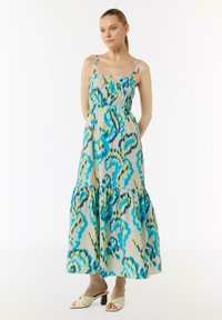 Летнее платье